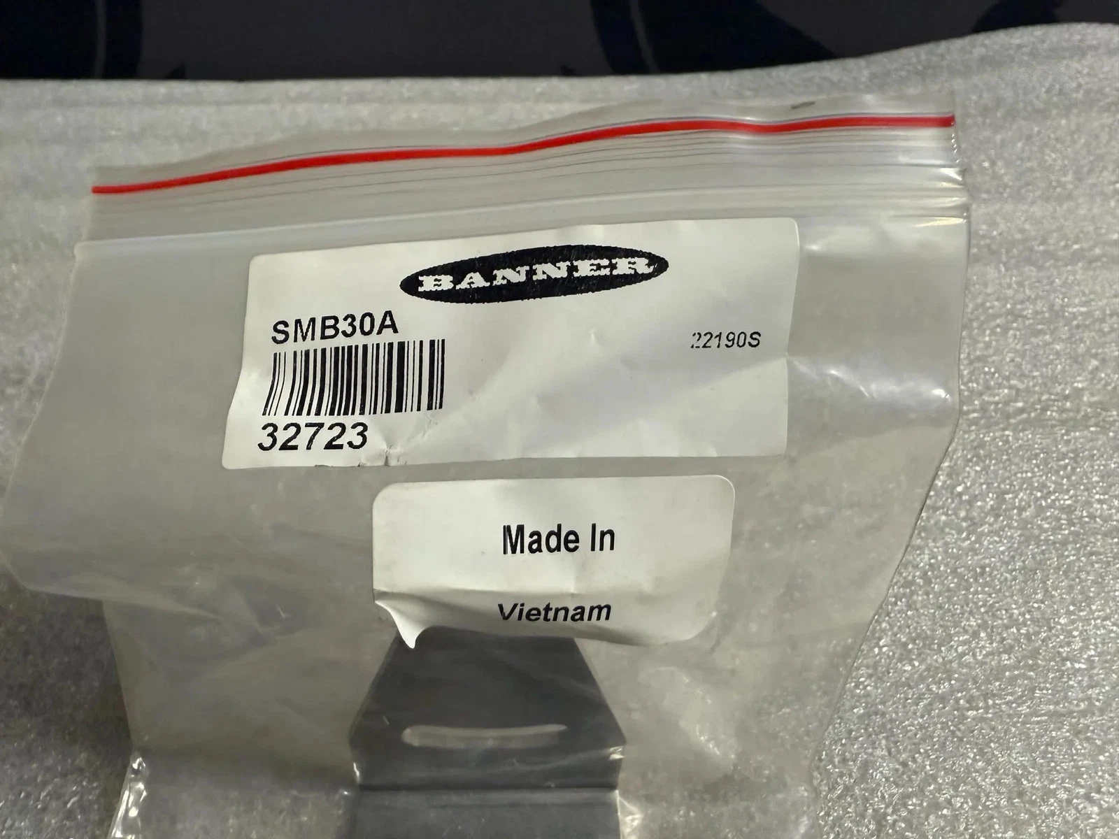 BANNER SMB30A Right-Angle Mounting Bracket 32723 NEW - Image 2