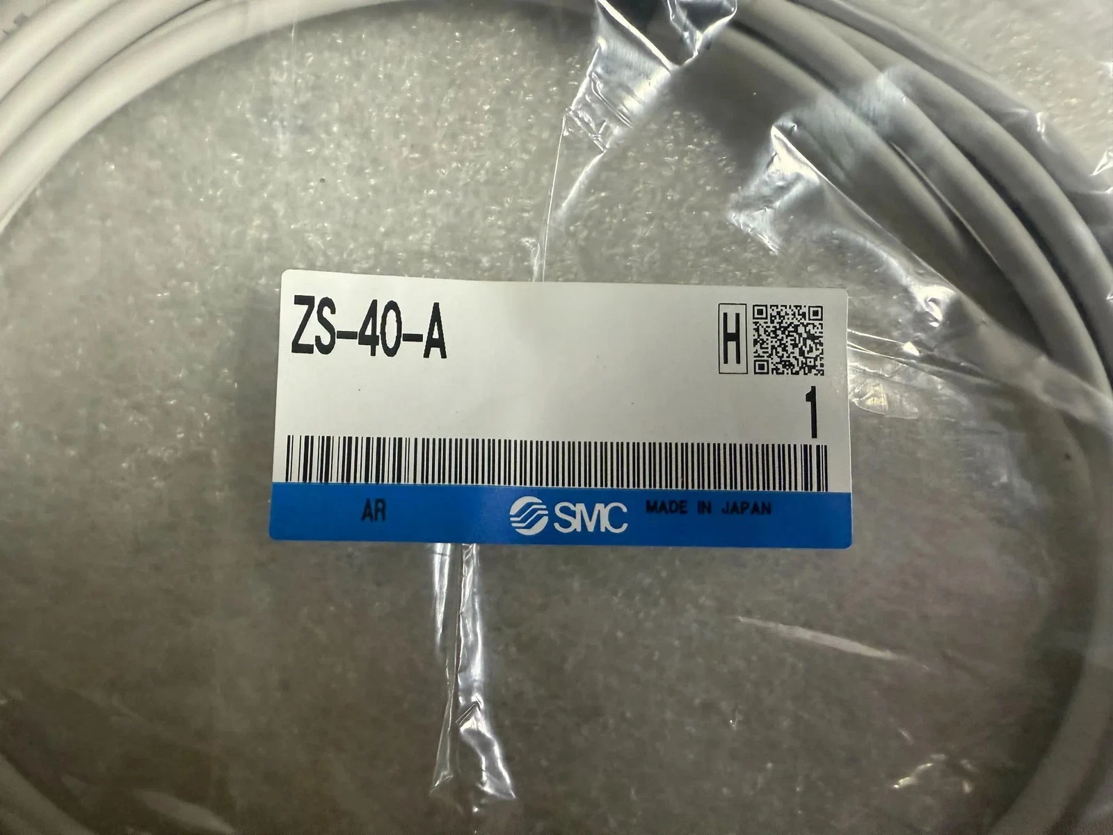 SMC ZS-40-A Lead Wire w/ Connector 3m M8 4-Pin Cable NEW - Image 2