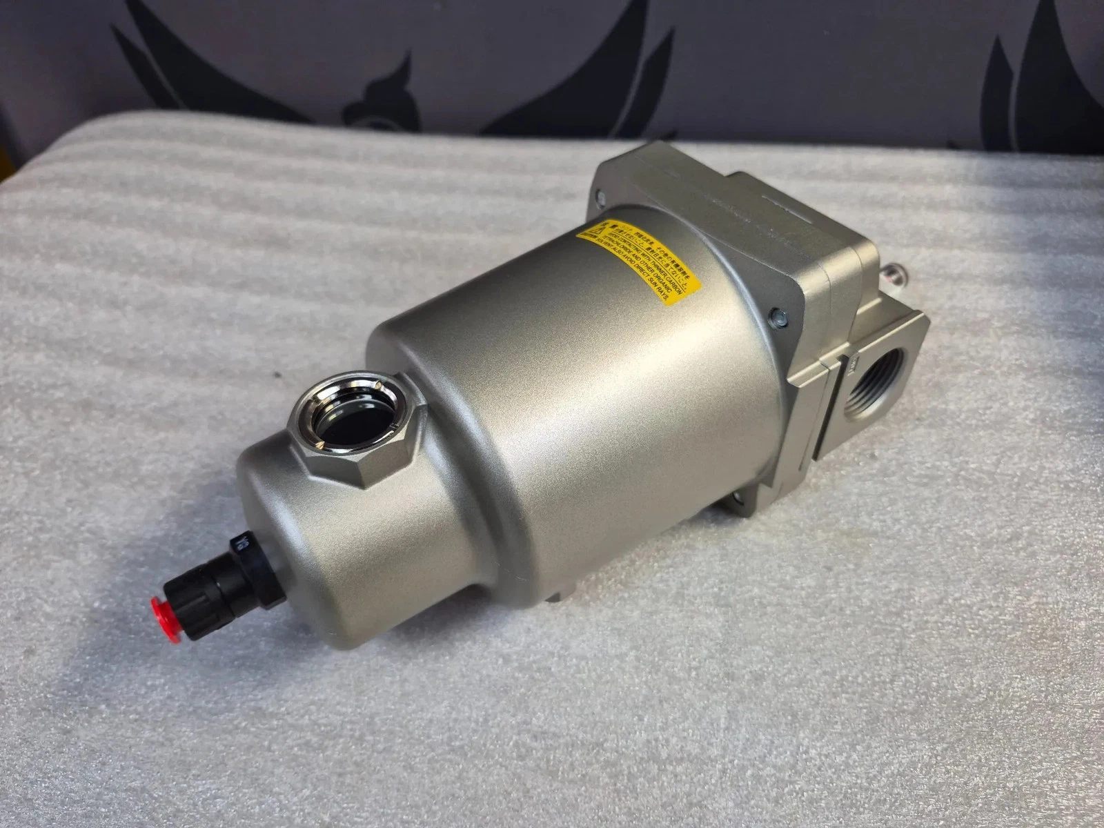 SMC AFF22C-N10D-T Compressed Air Filter w/ Auto Drain 1" NPT NEW - Image 3