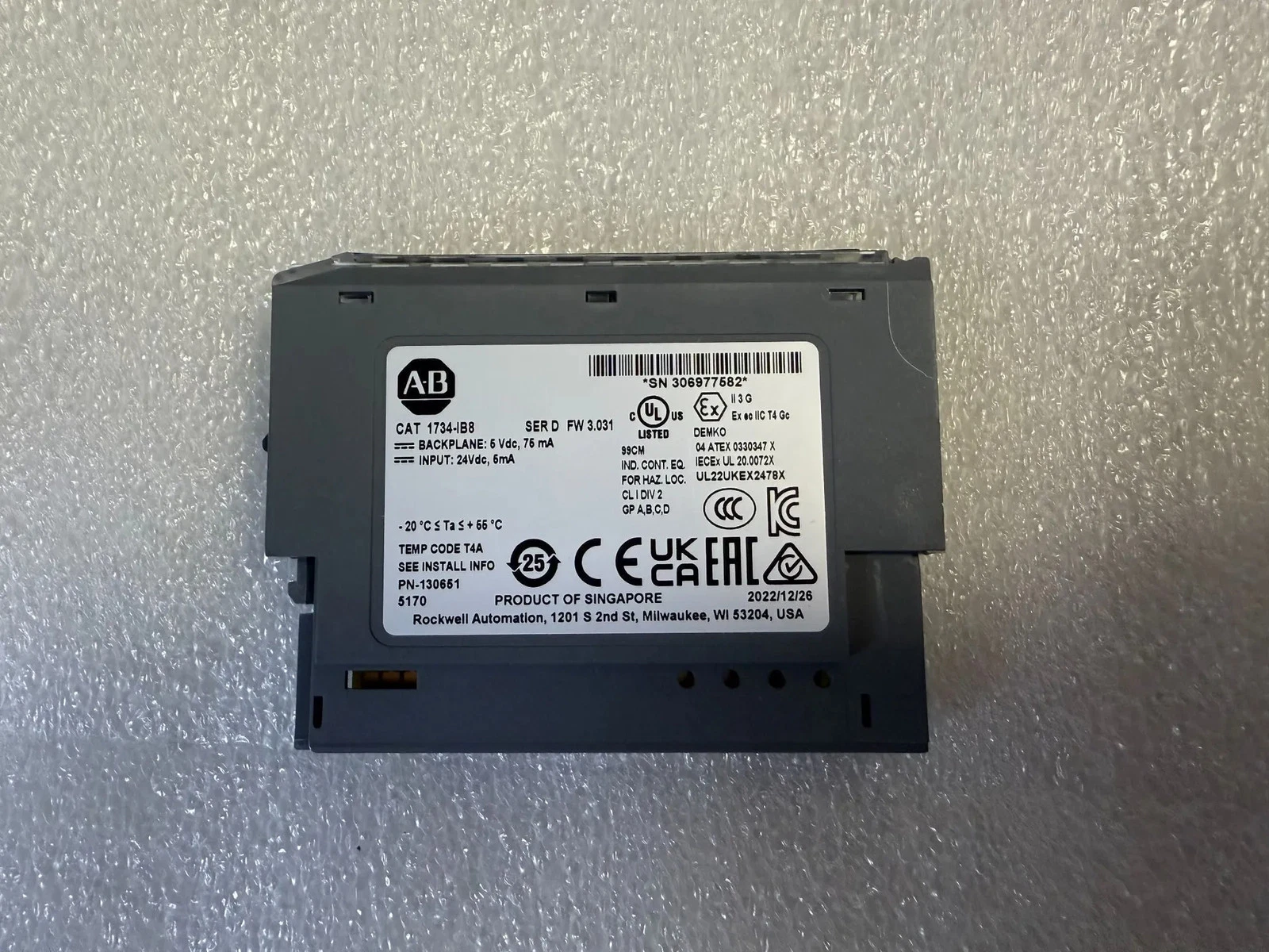 ALLEN BRADLEY 1734-IB8 POINT I/O 8 Point Digital Input Module USED - Image 2