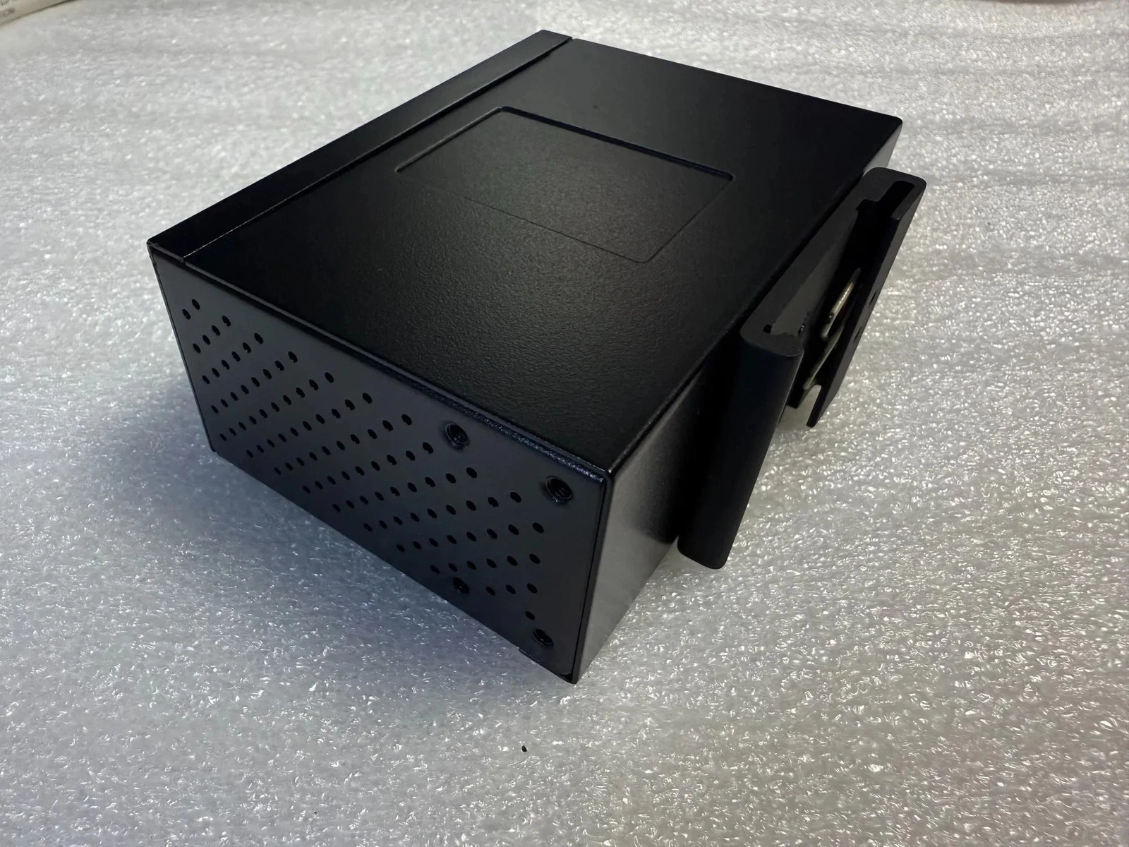 WEIDMULLER 2682440000 IE-INJ-EL02-2GTPOE Ethernet Switch USED - Image 3