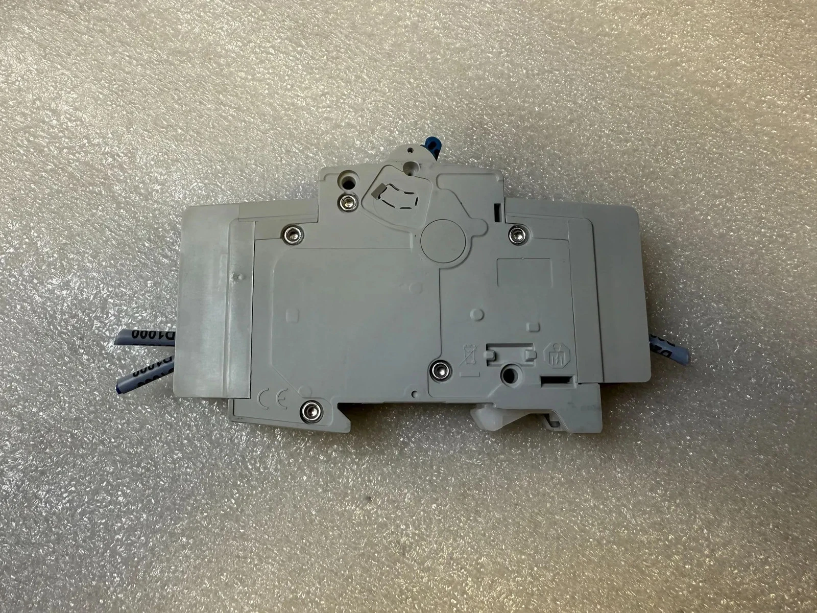 ALLEN BRADLEY 1489-M1C010 1A Circuit Breaker USED - Image 3