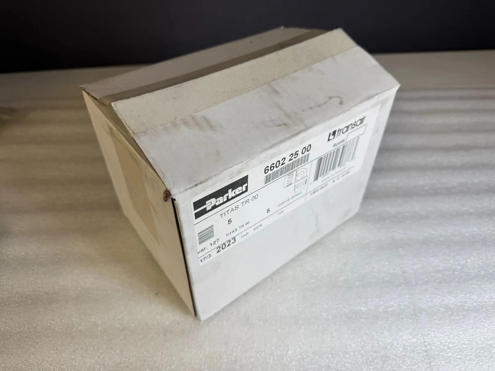 PARKER 6602 25 00 Transair 1" (25mm) 90 Degree Elbow NEW (5-Pack) - Image 2
