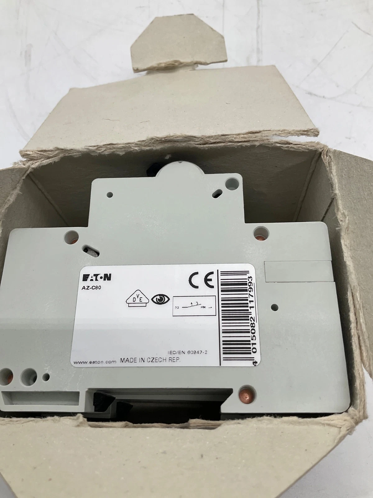 EATON AZ-C80 Miniature Circuit Breaker 80A 2 Pole NEW - Image 3