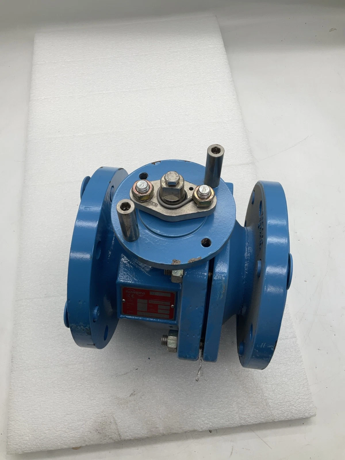 FLOWSERVE 4-AKH3-111TC331NK 4 In. Lined Plug Valve NEW - Image 3