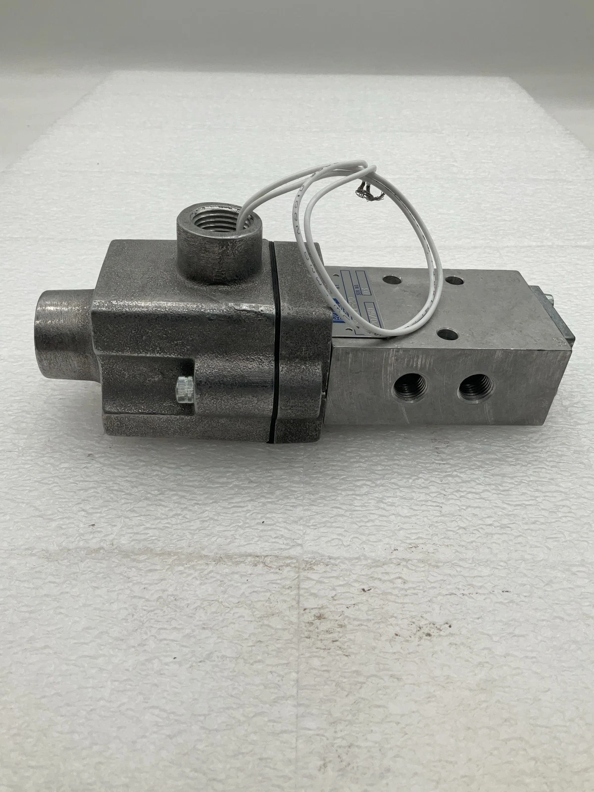 KAY Pneumatics 23C-11-20 Pneumatic Solenoid Valve NEW - Image 5