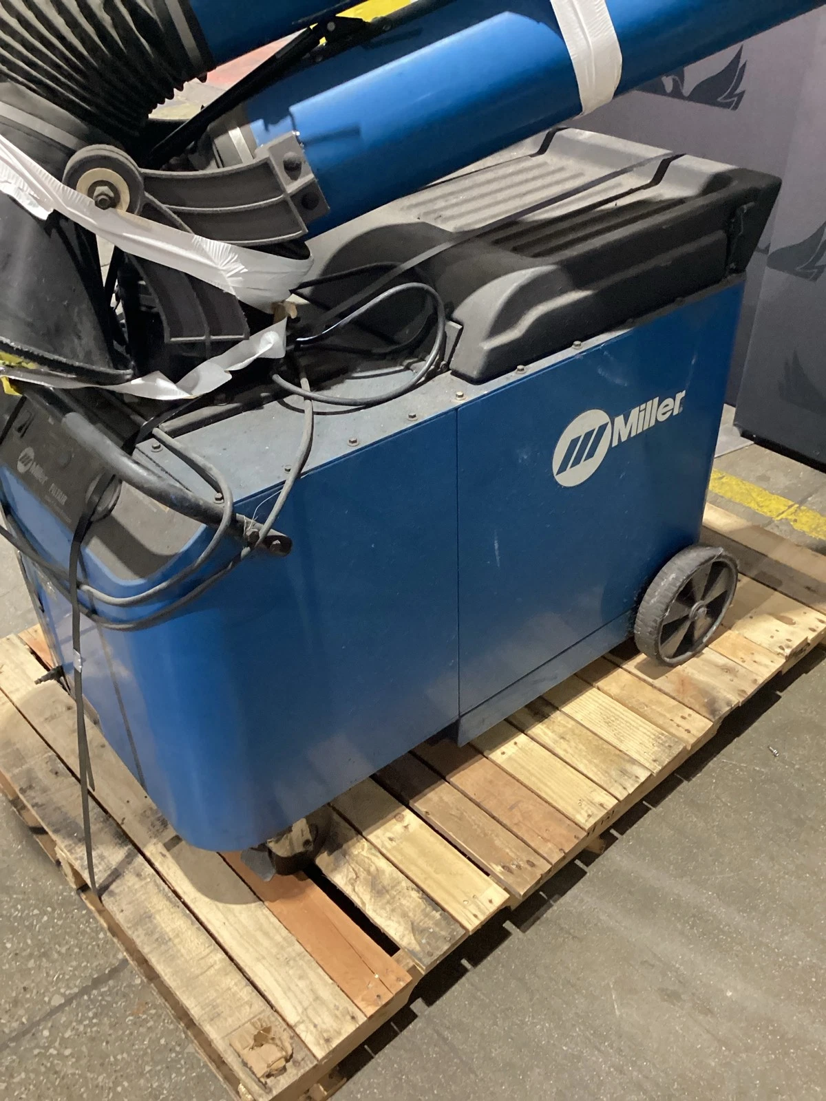 Miller MWX-S FILTAIR 1HP Mobile Welding Fume Extractor 115V USED - Image 4