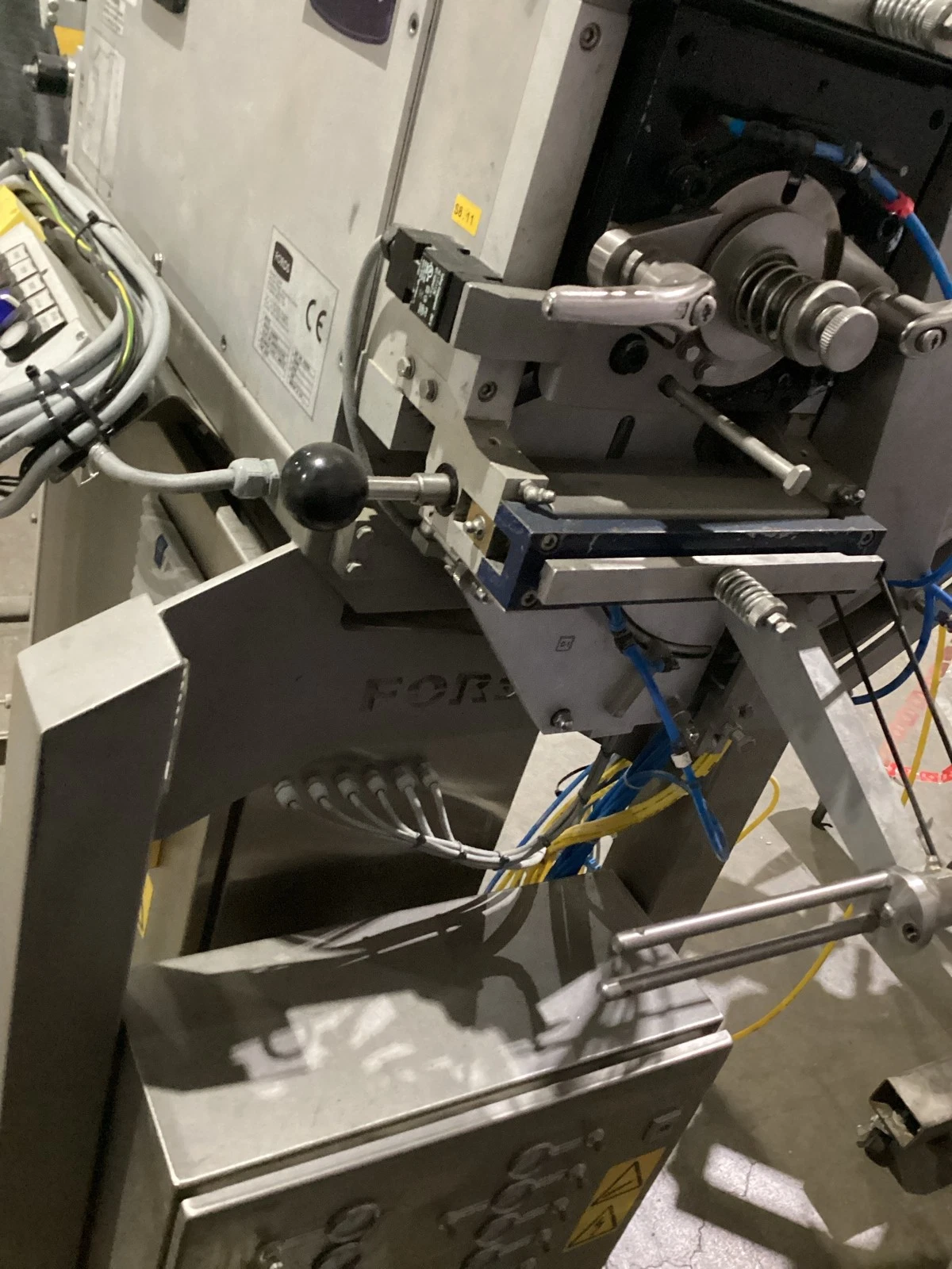 FORDS 310 MD Press USED - Image 6