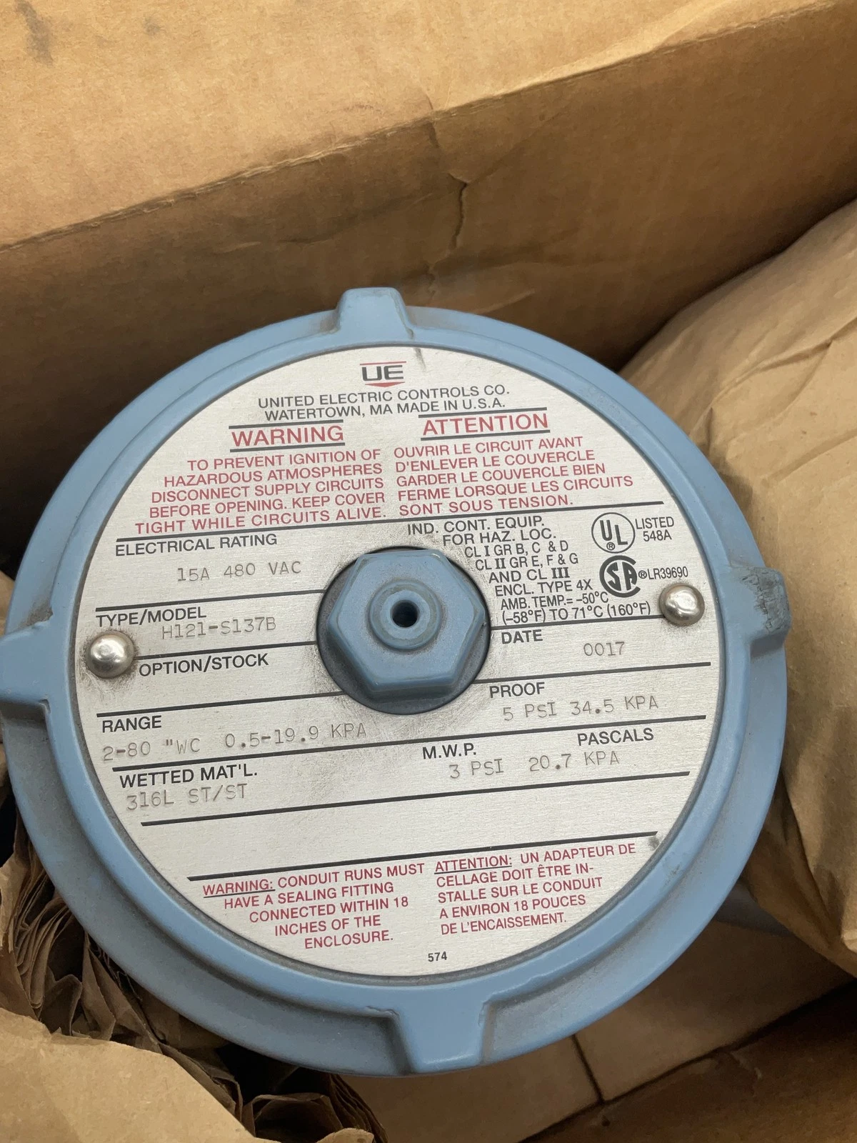 United Electric H121-S137B 2-80" WC Pressure Switch 15A 480VAC NEW - Image 3