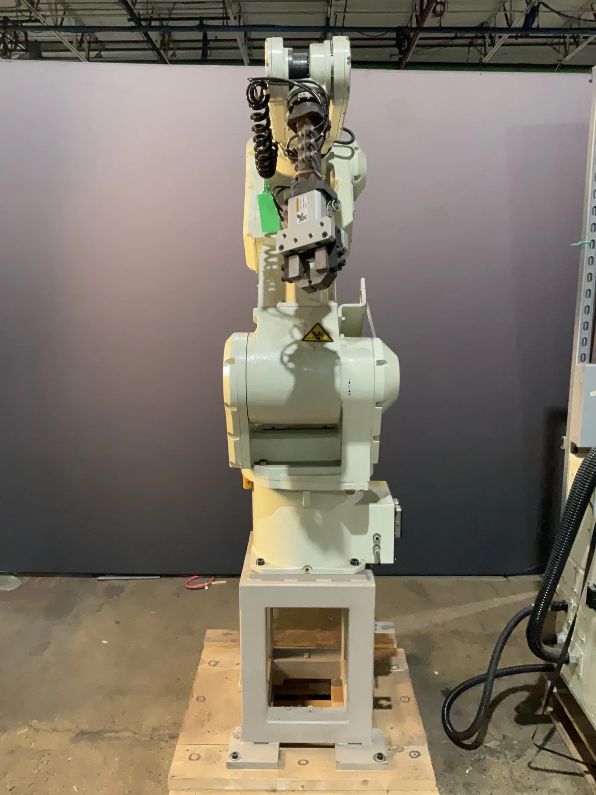 KAWASAKI FS020N-C Complete with D20F-D001 Controller & MiiC AB-Bender Unit USED - Image 2