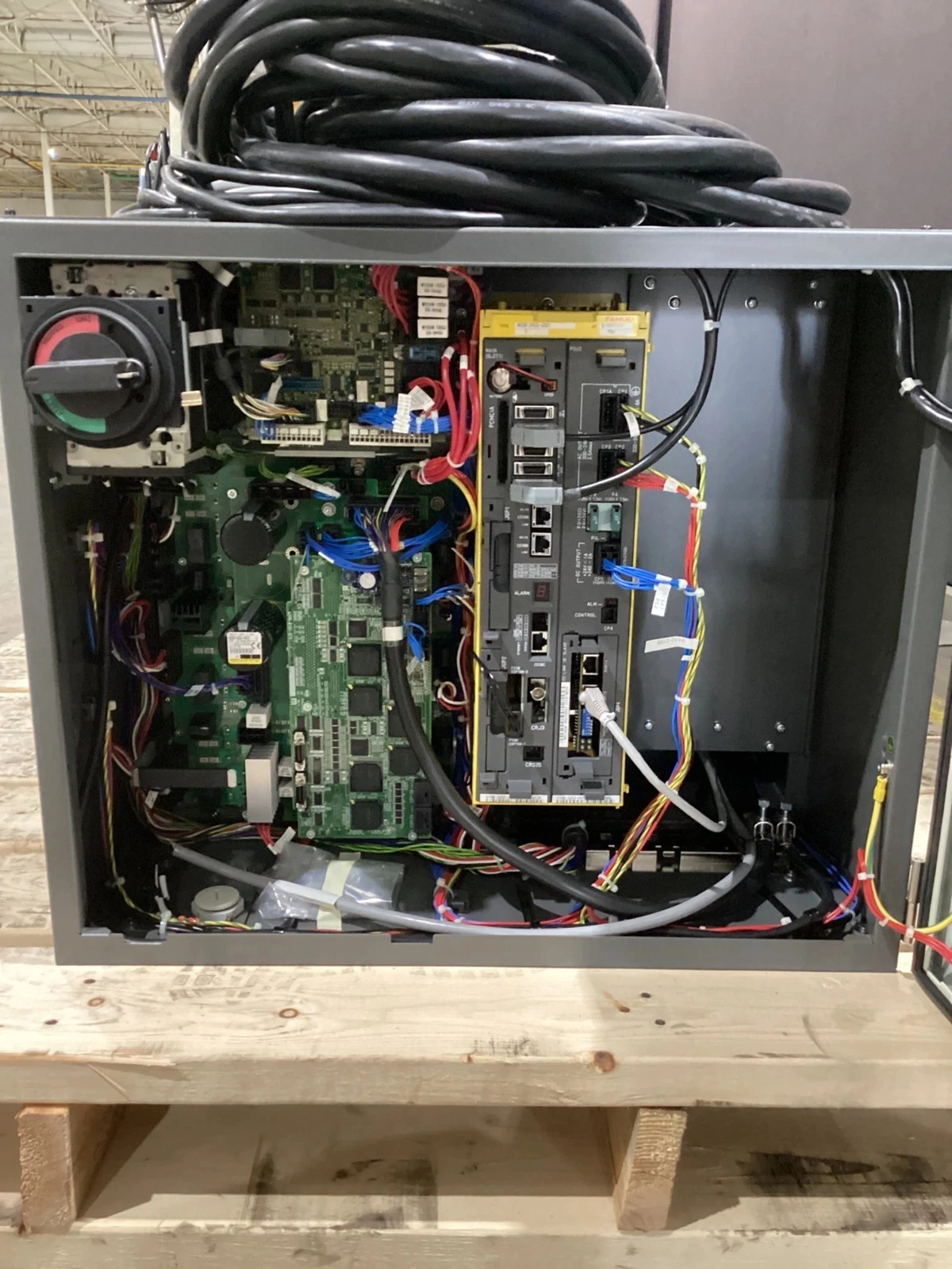 FANUC M-10iD/10L With R-30iB Plus Controller USED - Image 4