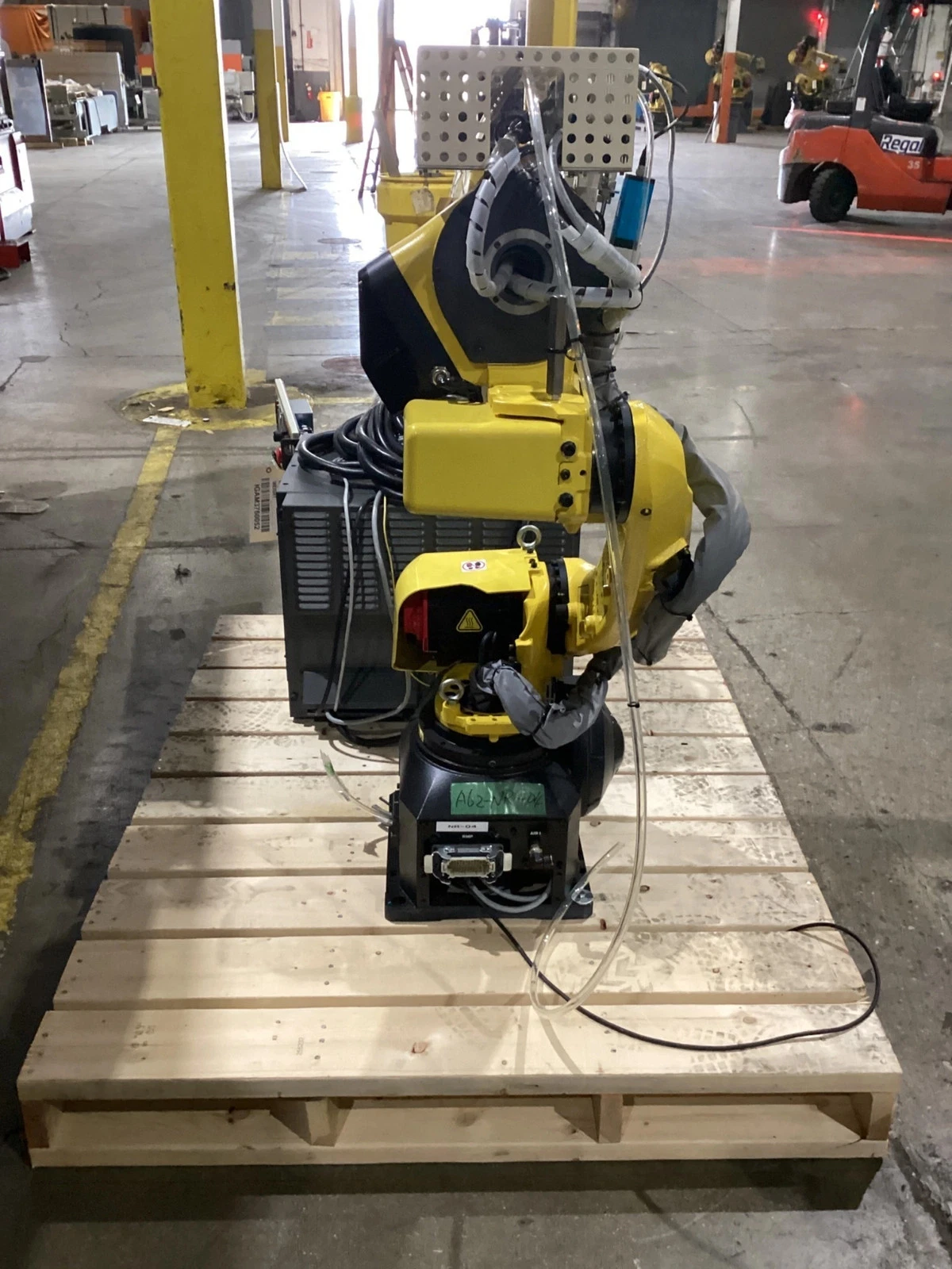 FANUC M-10iD/10L With R-30iB Plus Controller USED - Image 7