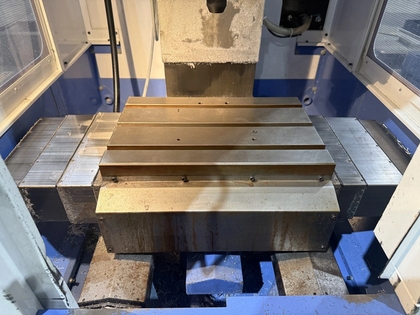 Kira VTC30 CNC - Image 4