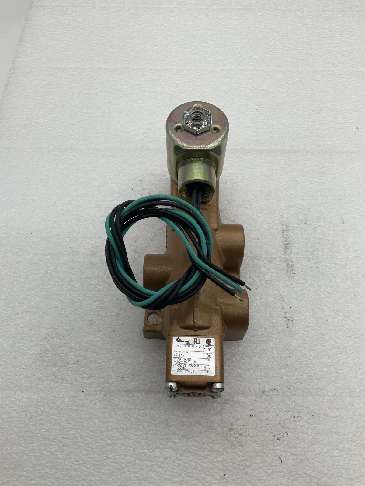 VERSA VSG-3521-U-A120 3-Way Solenoid Valve 120 VAC NEW - Image 2