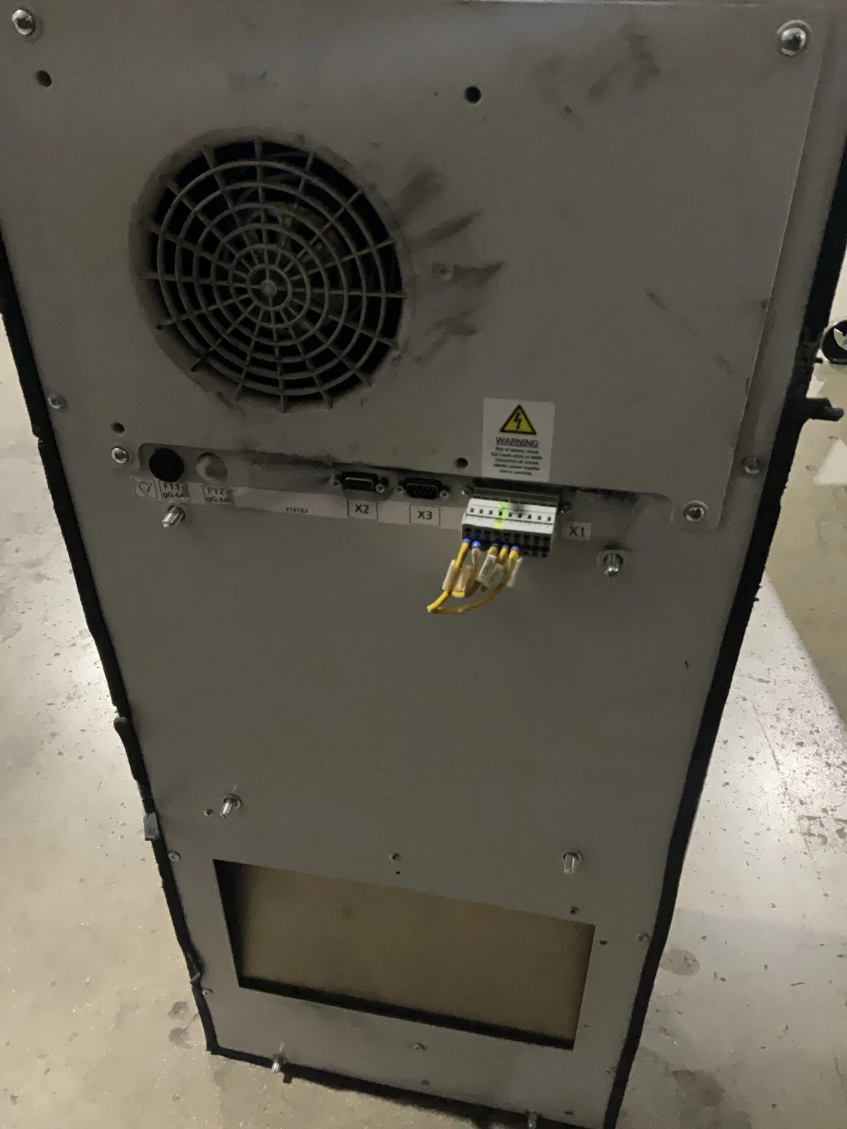 RITTAL SK 3305510 TopTherm Enclosure Cooling Unit 115V USED - Image 4