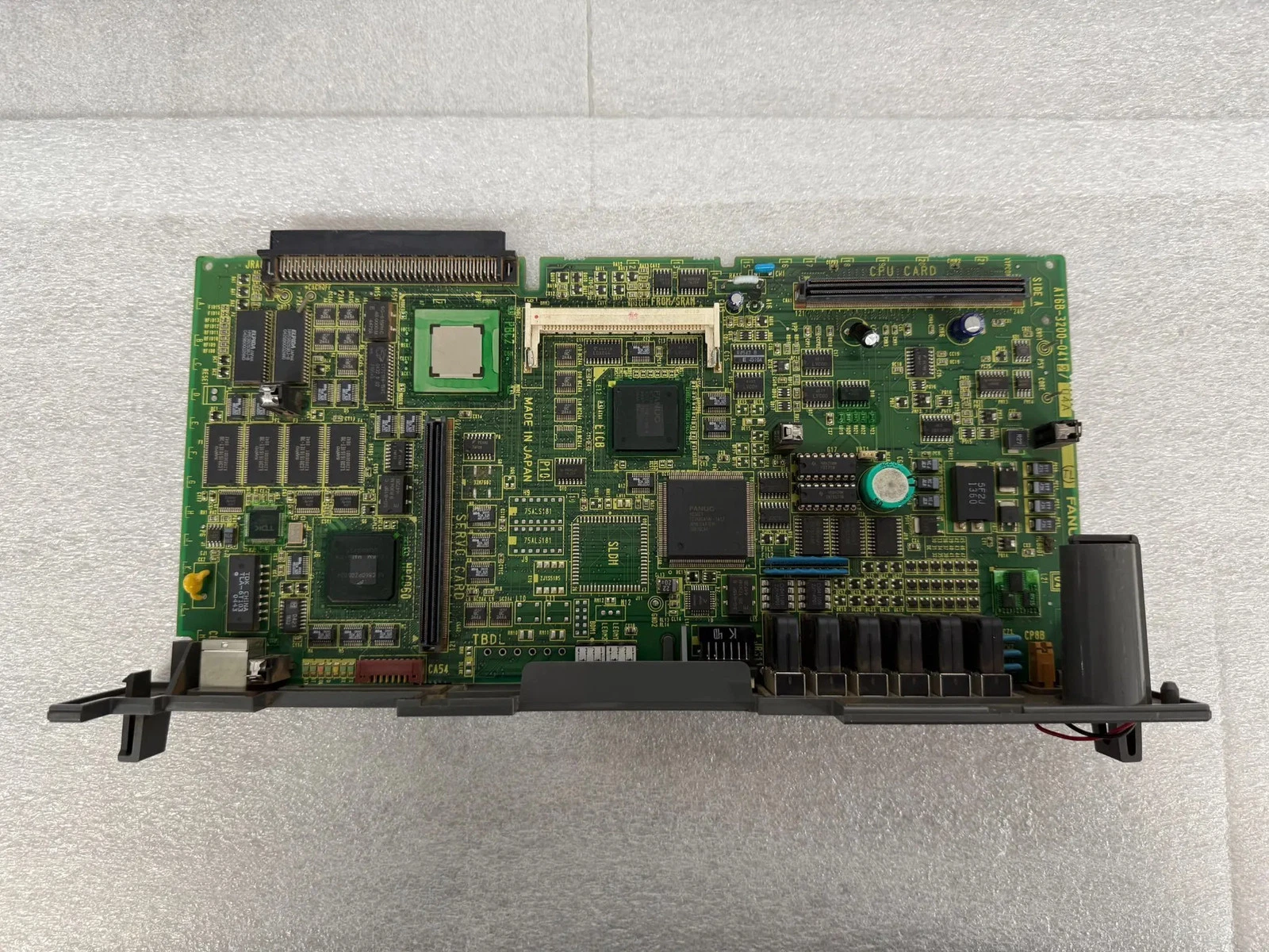 FANUC A16B-3200-0412/04A Control Module Board USED