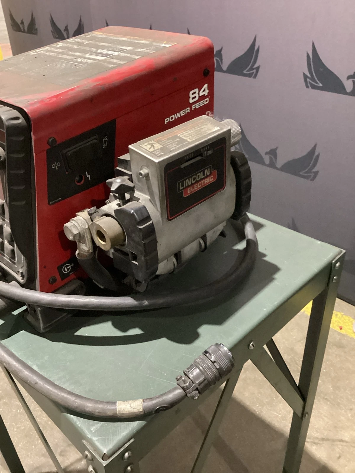 LINCOLN ELECTRIC K3328-13 POWER FEED 84 Digital Wire Feeder USED - Image 3