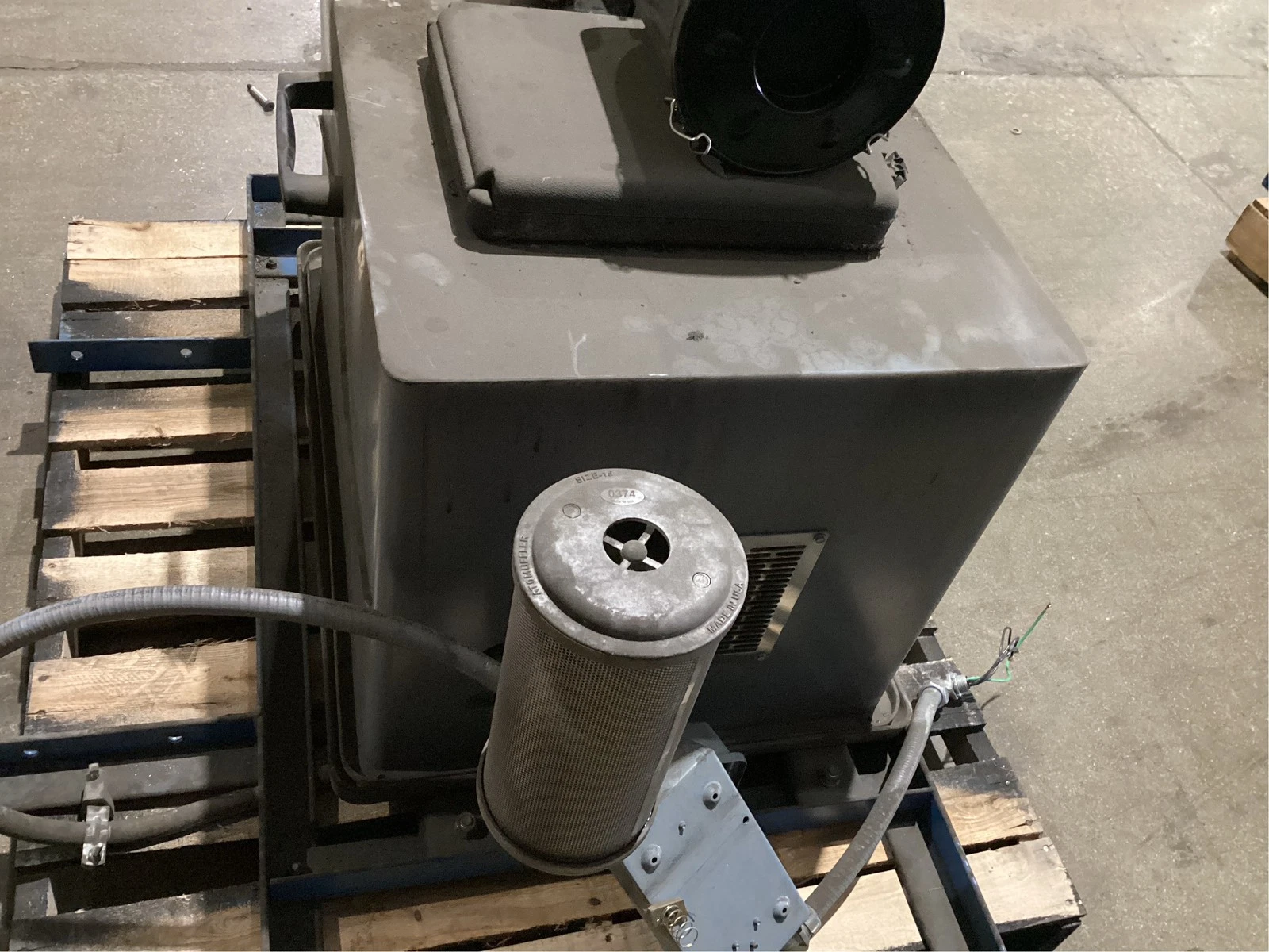 ANVER VB9HV-S Vacuum Generation System With SDE-9 Sound Deadening Enclosure USED - Image 4